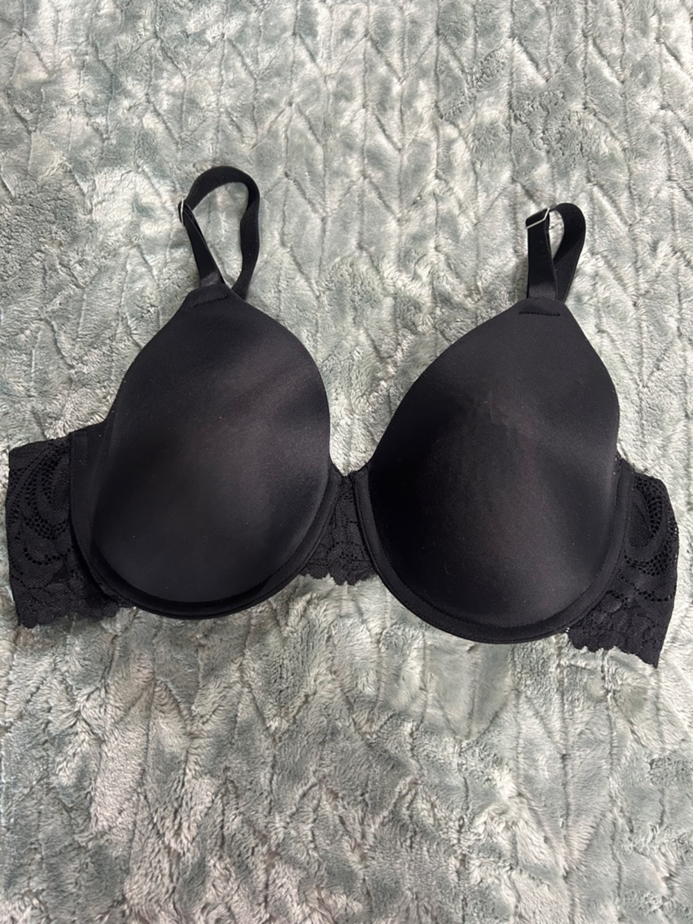 Maidenform Black Lace-Trim T-Shirt Bra